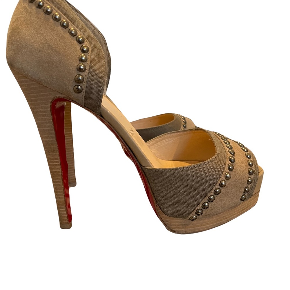 Christian Louboutin beige studded peep toe platforms Size 36
